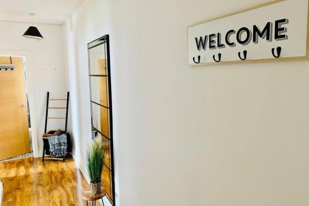 Luxury, Centrally Located 2 Bed Modern Apartment Great Yarmouth Bagian luar foto